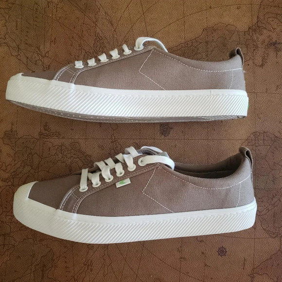 *CARIUMA, Canvas sneakers, Size 9.5, Tan sand - Picture 5 of 13